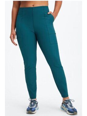 NWT Fabletics High Waisted Hybrid Cargo Pants Womens Sz M/8 (SKU 26-0124)